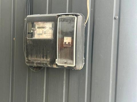 комерційна за адресою Олександра Довженка вул., 1