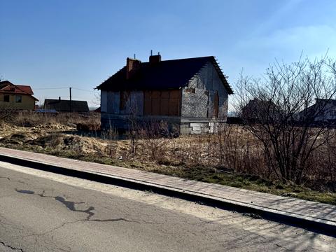 дом по адресу Центральна