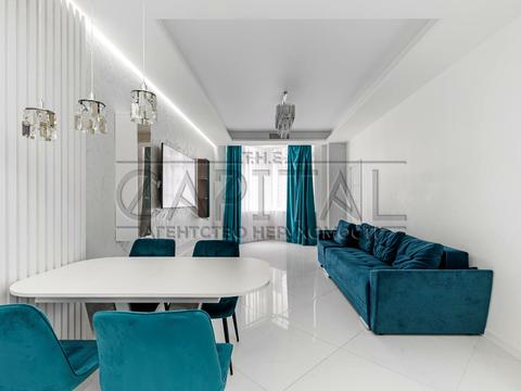 квартира за адресою Андрія Верхогляда вул. (Михайла Драгомирова), 14-А