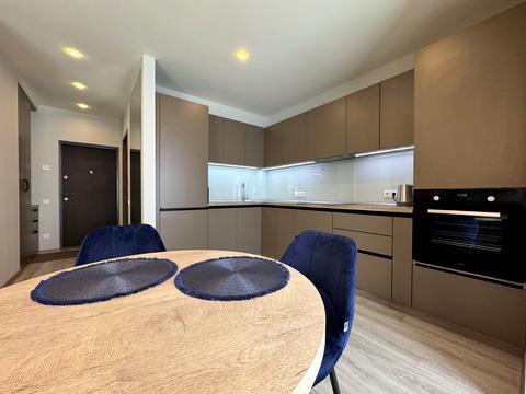 квартира по адресу Набережная Победы ул., 42