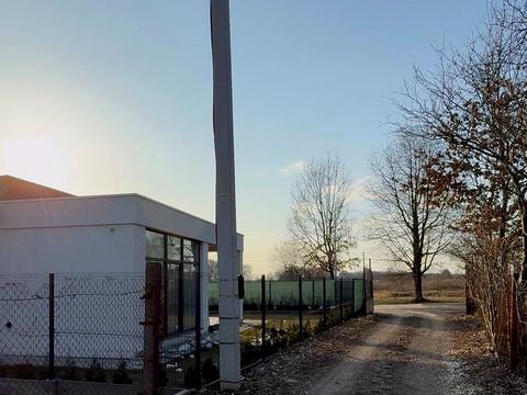 ділянка за адресою Брюховицька вул.