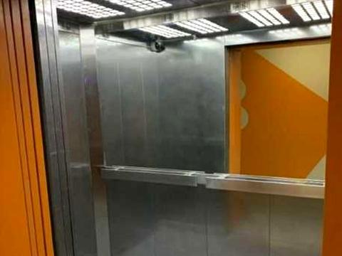 квартира за адресою Дніпровська набережна вул., 18-А