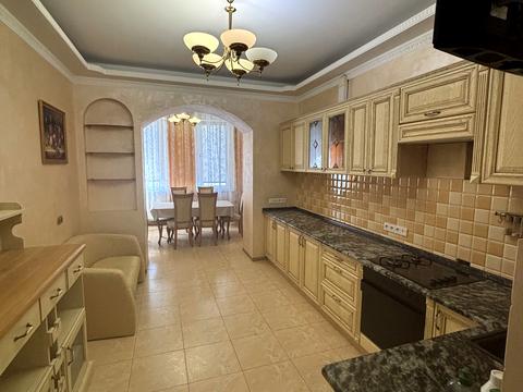 квартира за адресою Вишгородська вул., 45/2