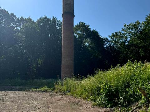 комерційна за адресою Санаторна вул., 2