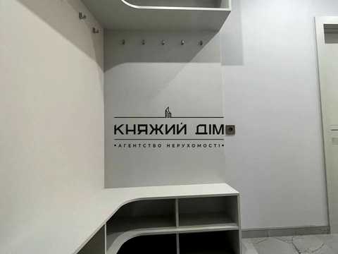 квартира за адресою Дніпровська набережна вул., 17-К
