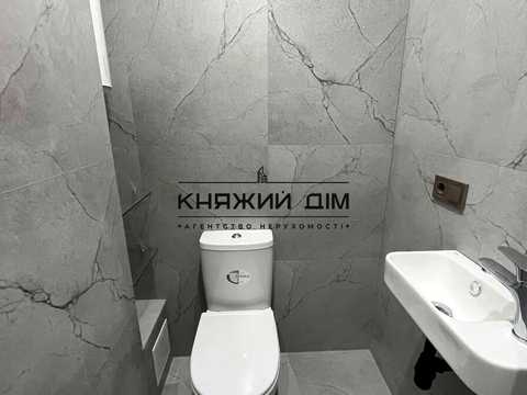 квартира за адресою Дніпровська набережна вул., 17-К