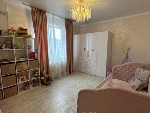 будинок за адресою Райдужна вул., 13