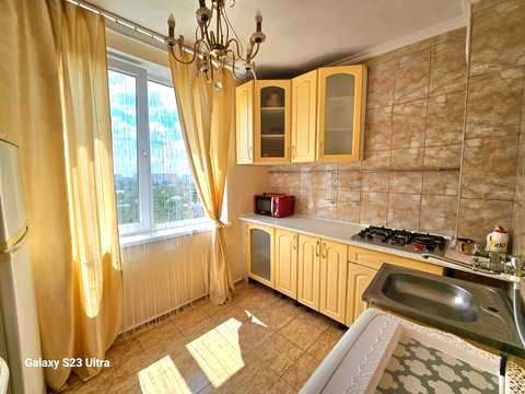 квартира за адресою Валентинівська вул. (Блюхера), 33
