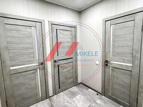 квартира за адресою Дніпровська набережна вул., 18-Б