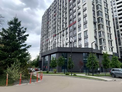 квартира за адресою Любомира Гузара просп. (Космонавта Комарова), 15-А