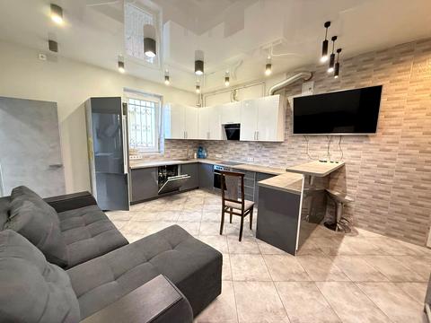 квартира за адресою Корсунська вул., 4