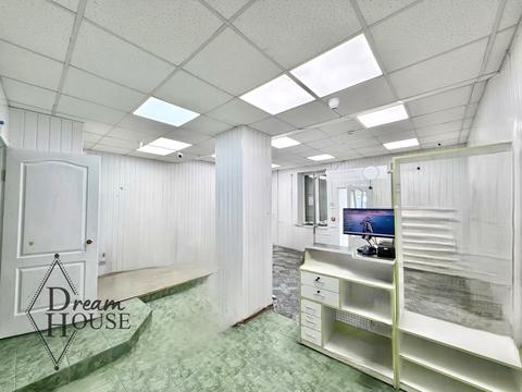 комерційна за адресою Винниченка вул., 6