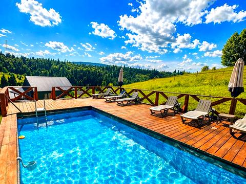 комерційна за адресою Джерельна вул., 1