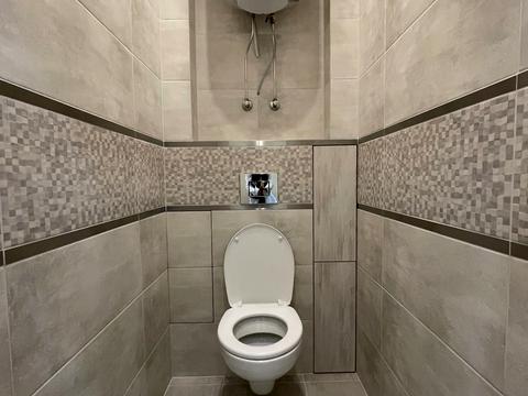 квартира по адресу Строителей ул., 28/15