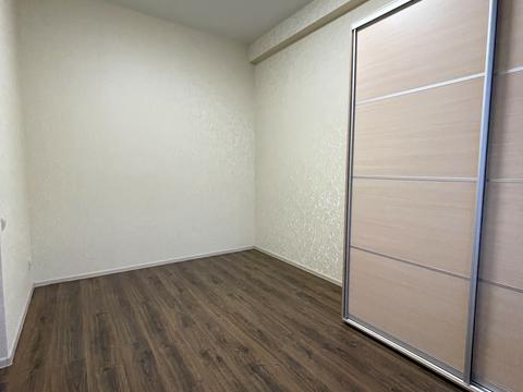 квартира по адресу Строителей ул., 28/15