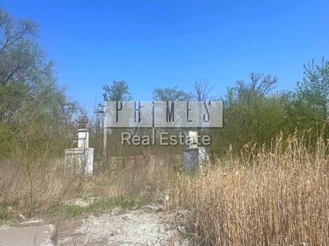 комерційна за адресою Соборності вул., 11