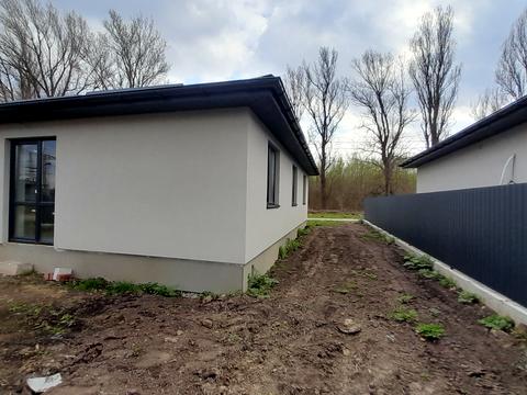 будинок за адресою Прибережна вул., 11