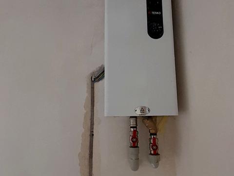 будинок за адресою Прибережна вул., 11