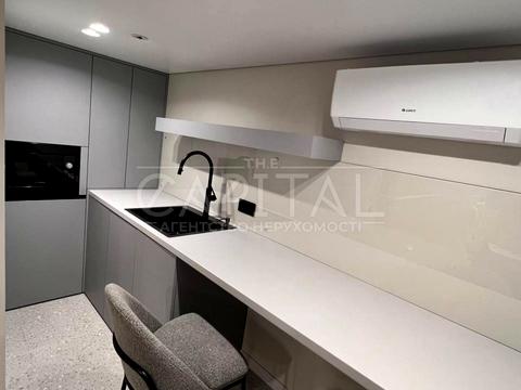 коммерческая по адресу Васильковская ул., 1