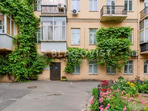 комерційна за адресою Лисенка вул., 1