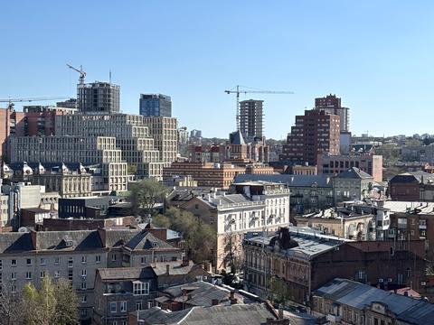 коммерческая по адресу Глинки ул. (Глинки), 5