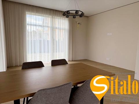 будинок за адресою Центральна вул.