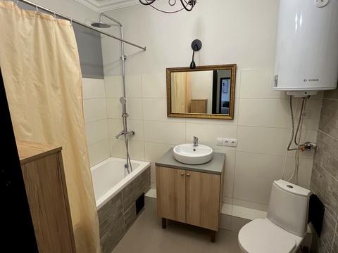 квартира за адресою Каховська вул., 62-А