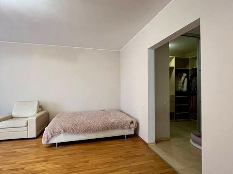 квартира за адресою Дмитрівська вул., 9-11