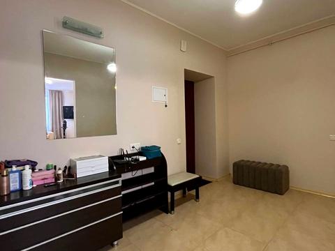 квартира за адресою Дмитрівська вул., 9-11