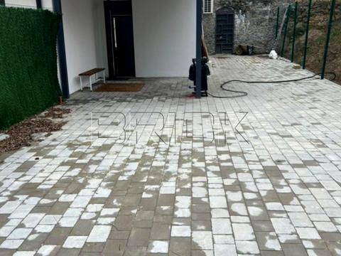 комерційна за адресою Тараса Шевченка бульв., 48-А