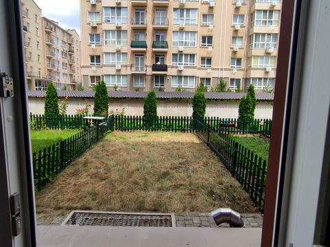 квартира за адресою Владислава Бувалкіна вул., 7-Б К1