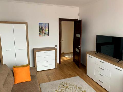 будинок за адресою с. Зимна Вода, Князя Святослава, 1Е