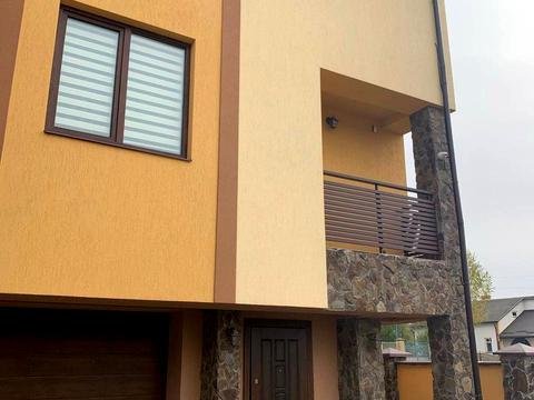 будинок за адресою с. Зимна Вода, Князя Святослава, 1Е