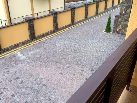 будинок за адресою с. Зимна Вода, Князя Святослава, 1Е