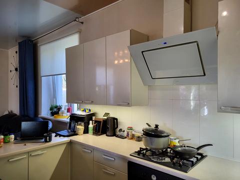 будинок за адресою Квітнева вул., 12