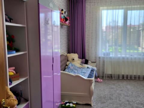 будинок за адресою Квітнева вул., 12