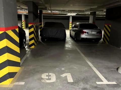 паркоместо по адресу Львов, Пимоненко ул. (Донбассовская), 7к