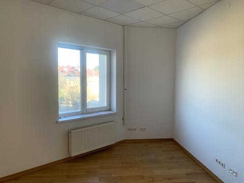 комерційна за адресою Академіка Андрія Сахарова вул., 41