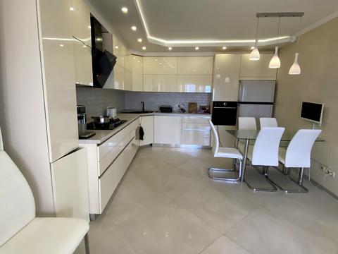 будинок за адресою Василя Симоненка вул., 60