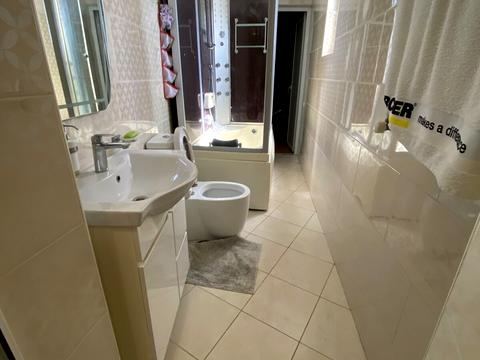 будинок за адресою Василя Симоненка вул., 60