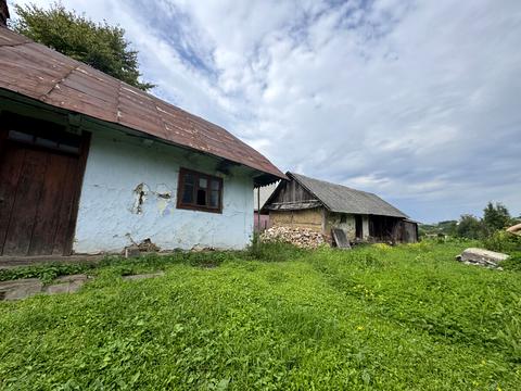 дом по адресу Центральна