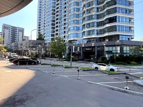 коммерческая по адресу Болсуновская ул. (Сергея Струтинского), 2