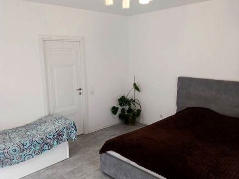 квартира за адресою Верхня Берегова вул., 28