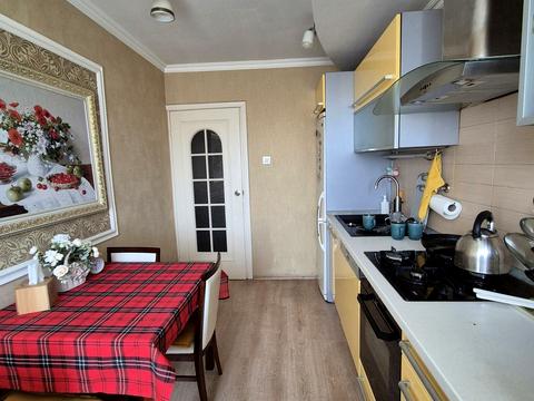 квартира за адресою Захисників України вул. (1-го Травня), 5