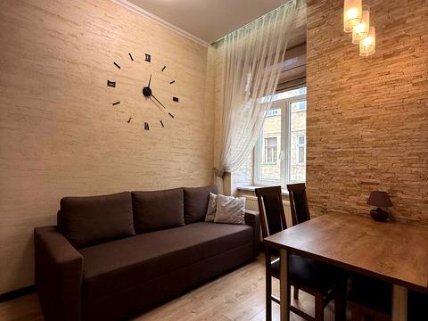 квартира по адресу Менцинского ул., 12