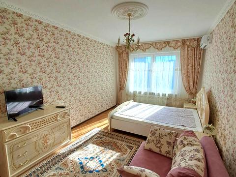 квартира за адресою Софії Русової вул., 3