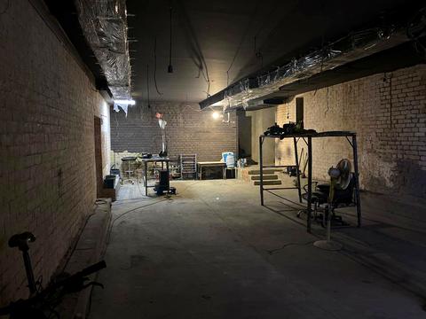 комерційна за адресою Мала Житомирська вул., 3/4