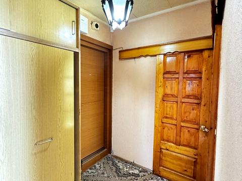 квартира за адресою Космонавтів просп., 16