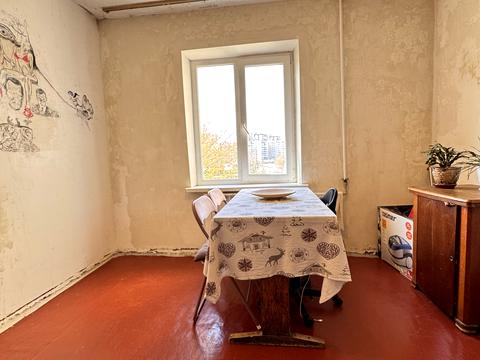 квартира за адресою Ревуцького вул., 13