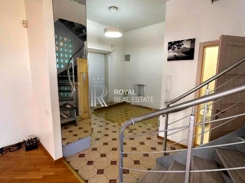 коммерческая по адресу Крещатик ул. (Kreschatic), 25